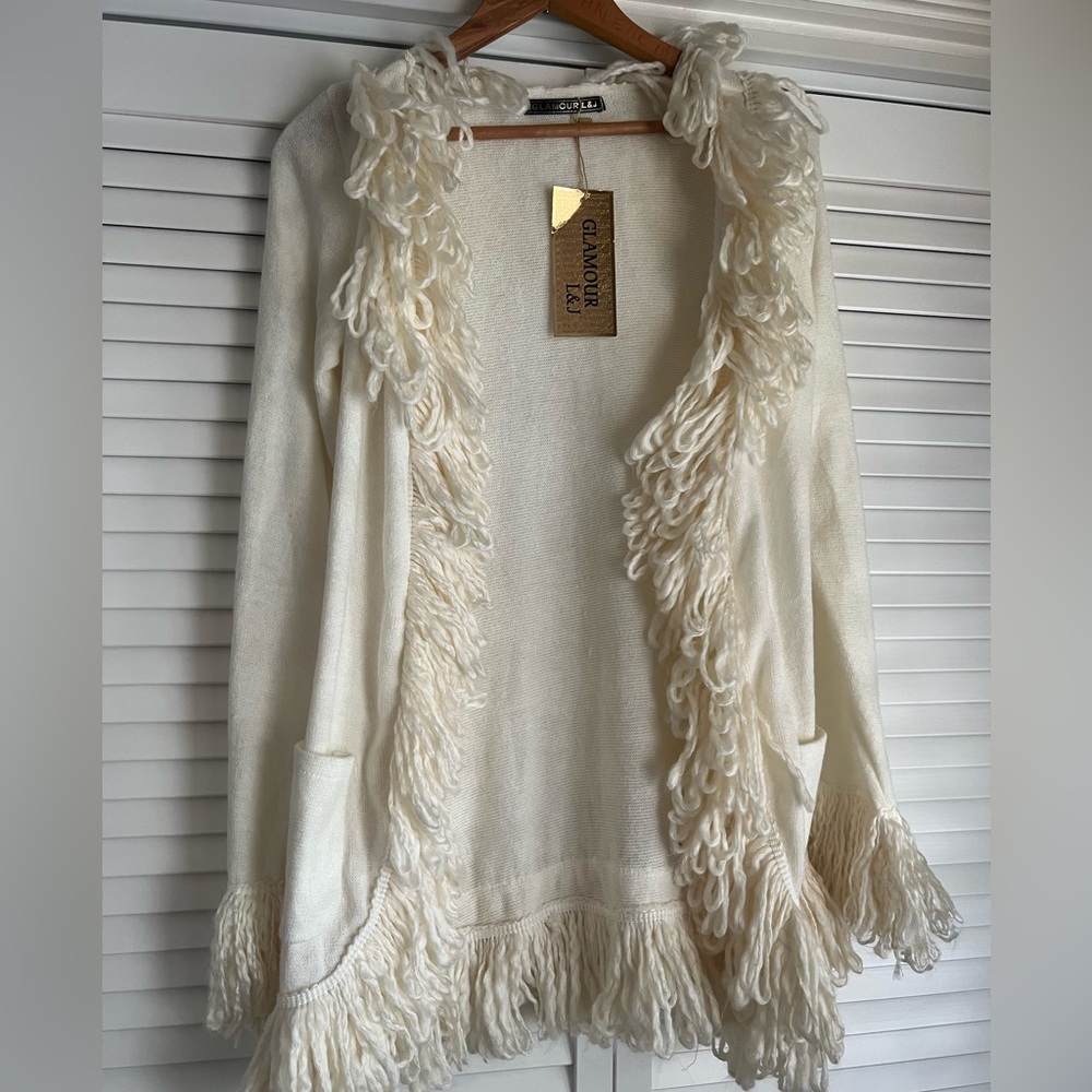 Women open front sweater, size small